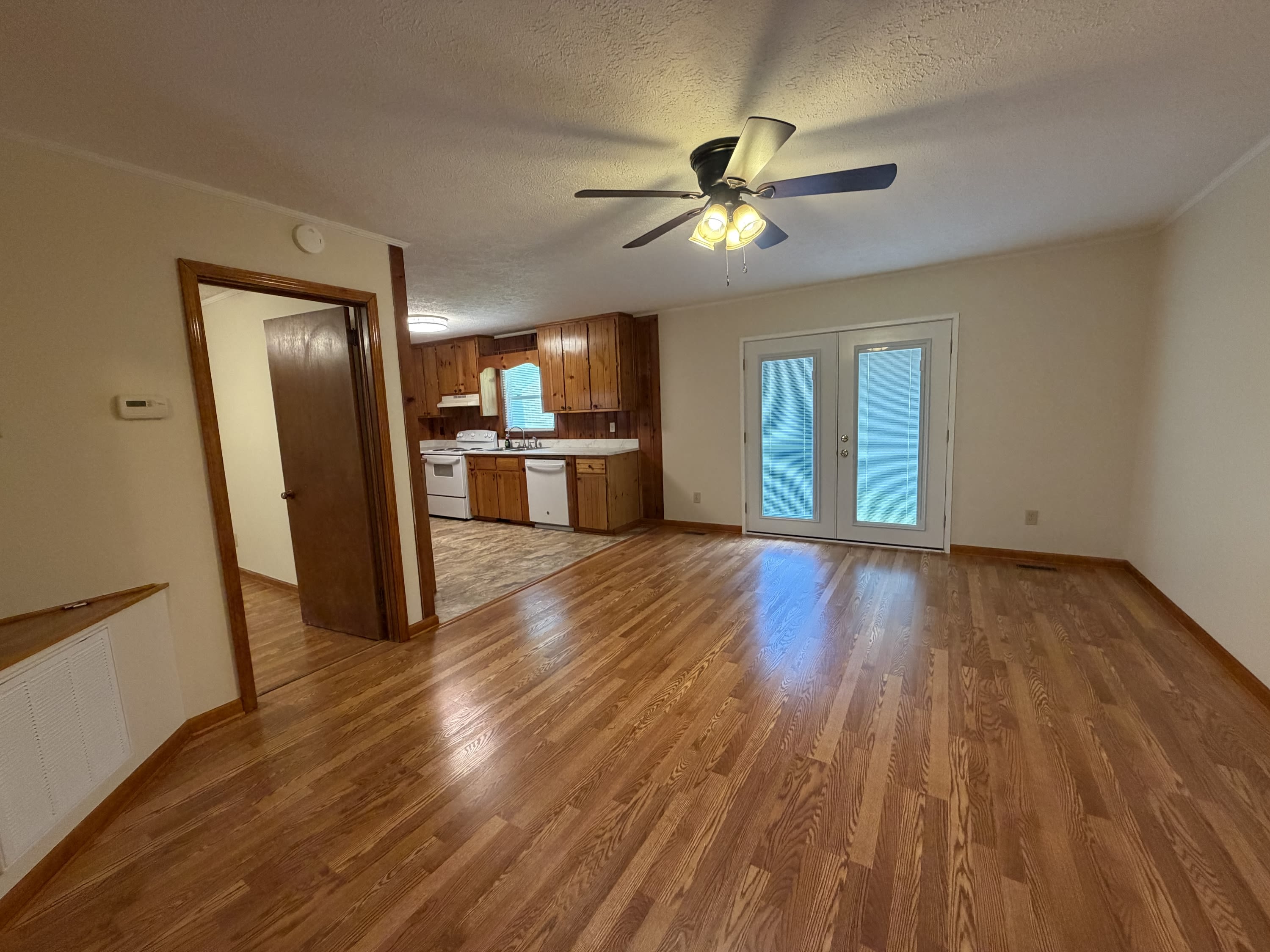 941 Harrington Drive – photo 3
