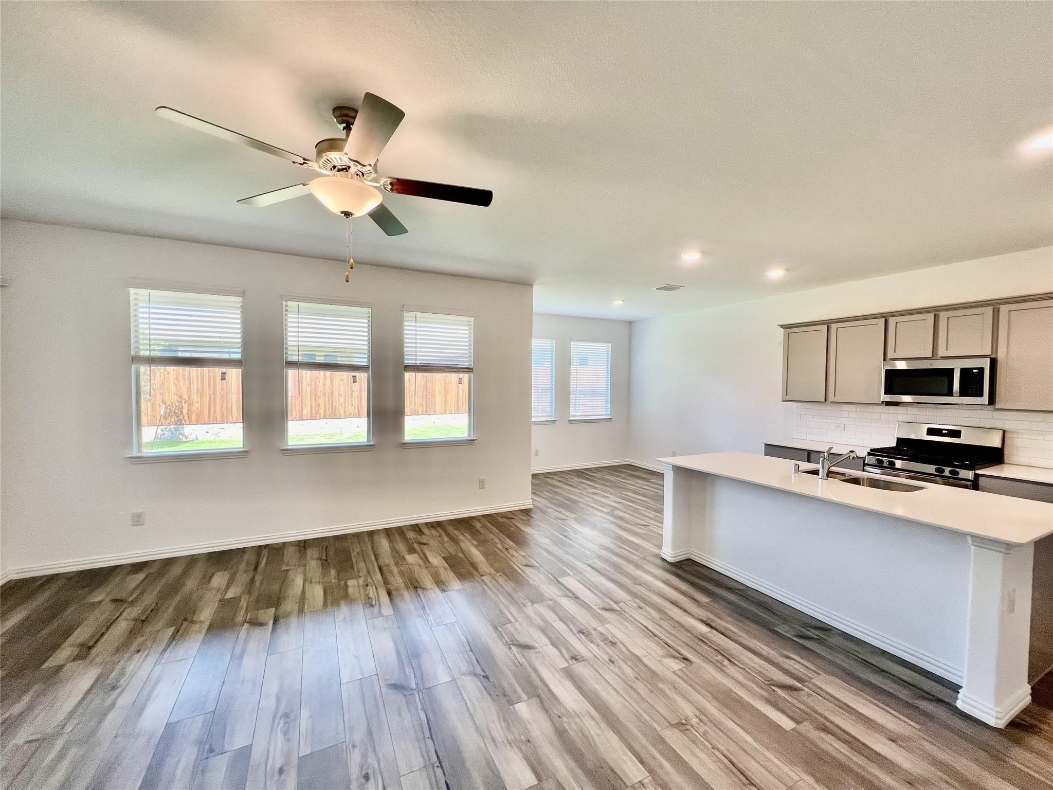 1208 Sequoia Lane – photo 3