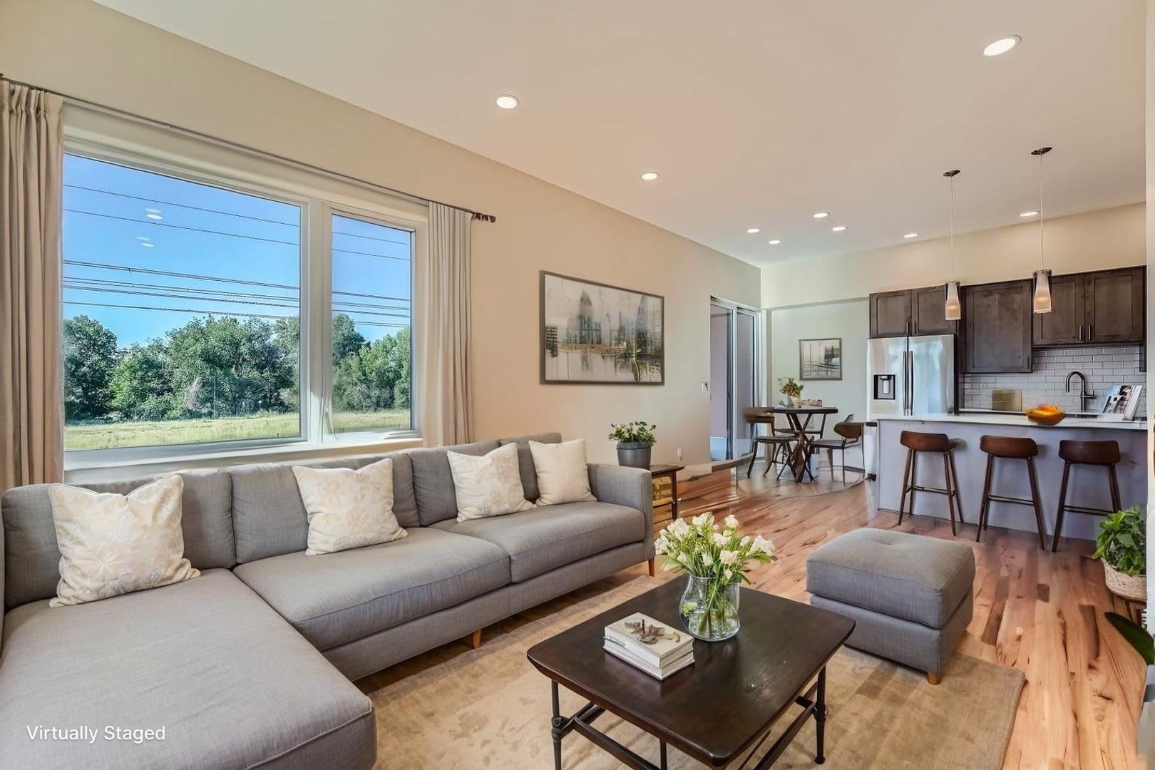 Modern 4BR Townhome Near Sloan’s Lake – photo 4