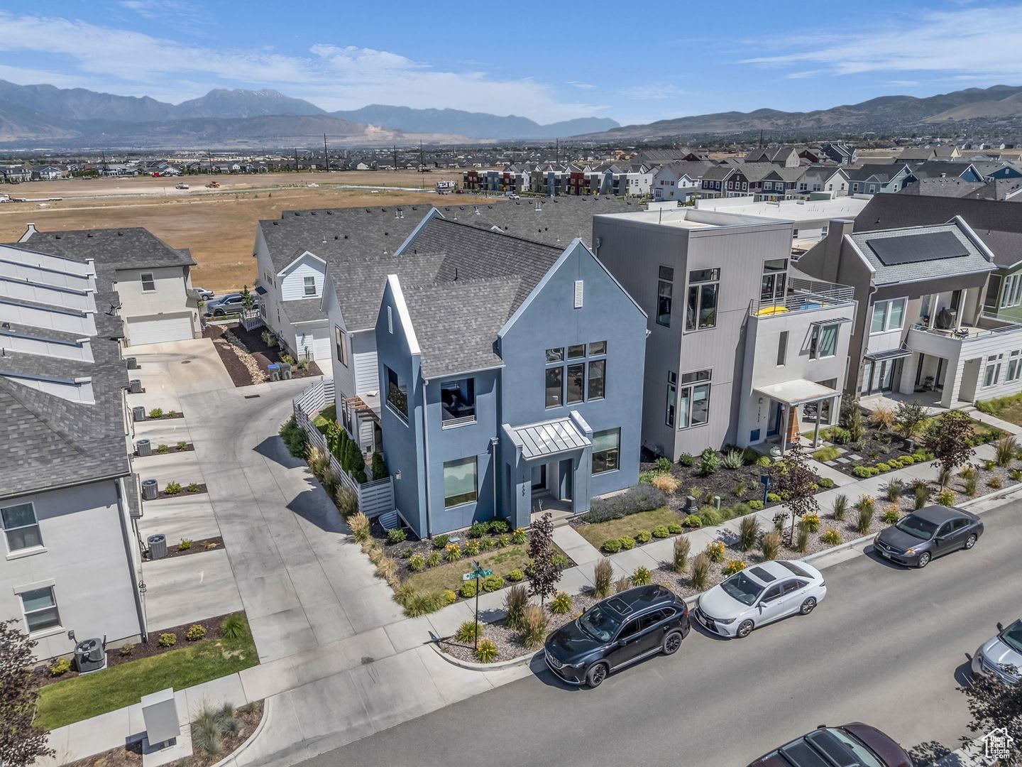 Amazing Executive Home Now Available! – photo 2