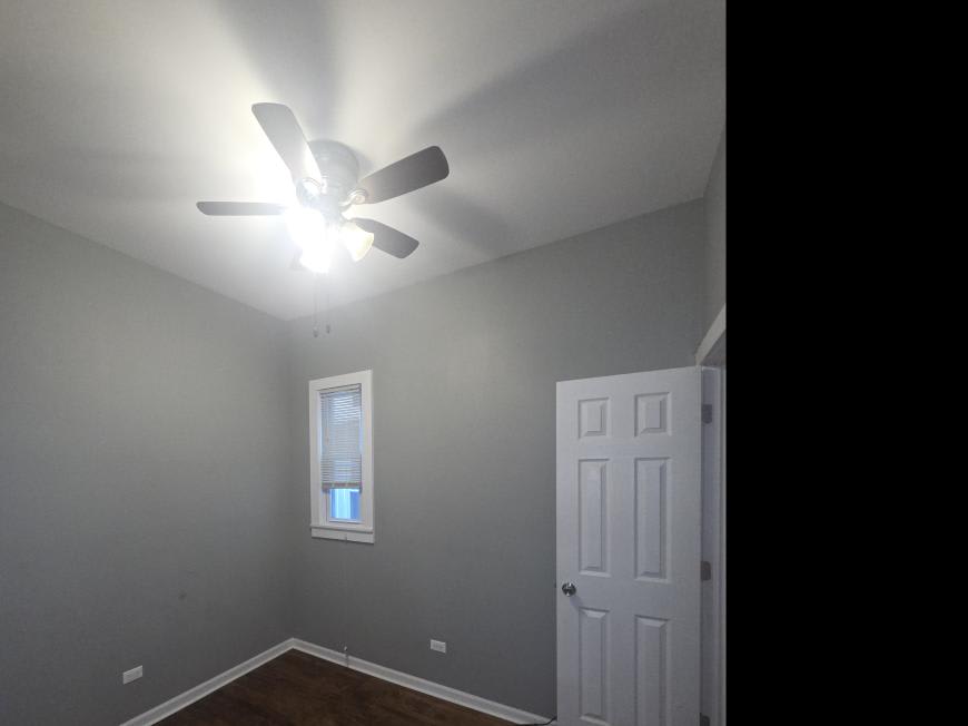 1332 W Barry Ave – photo 5
