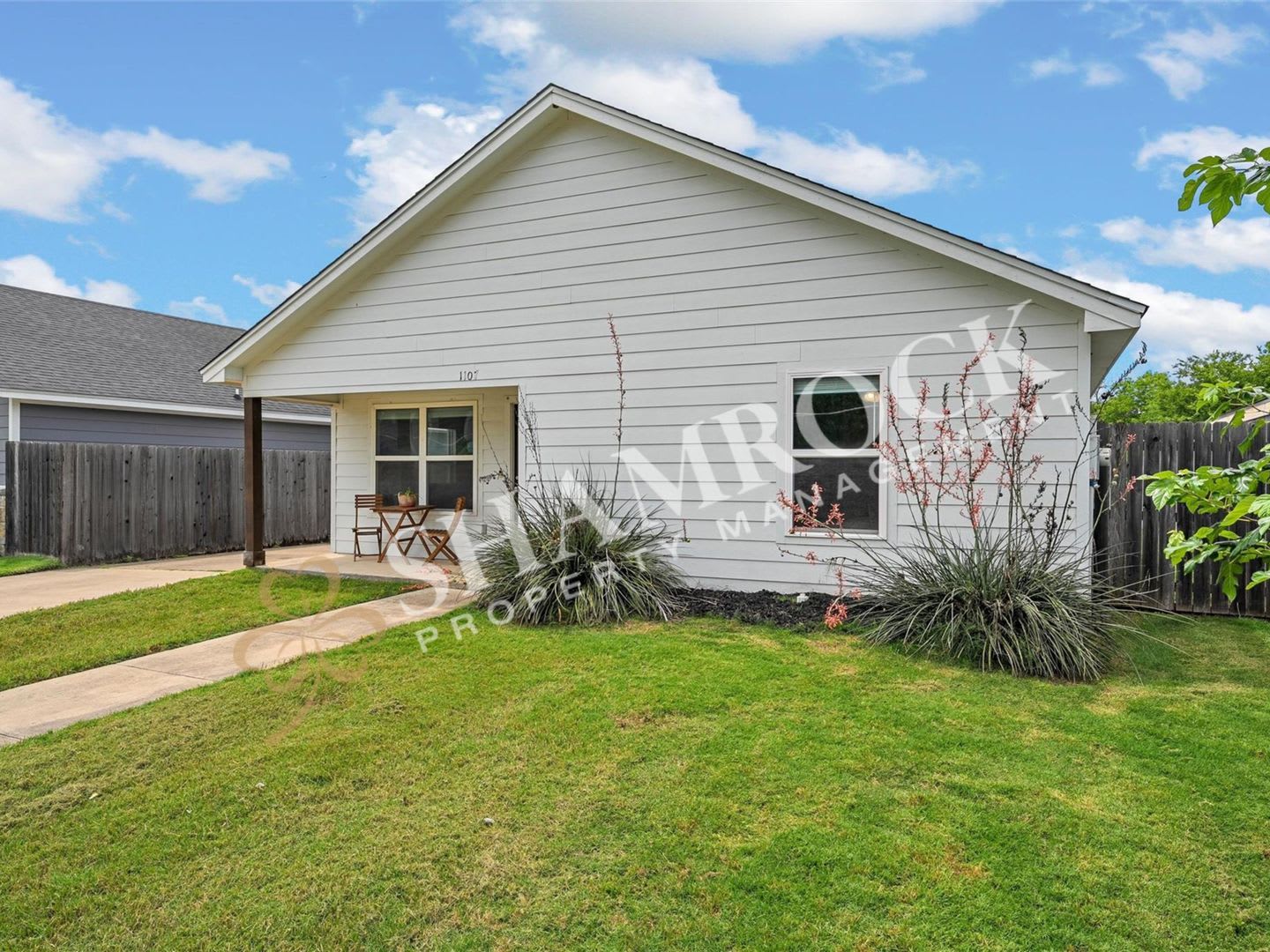 Baylor-Area Home – photo 3