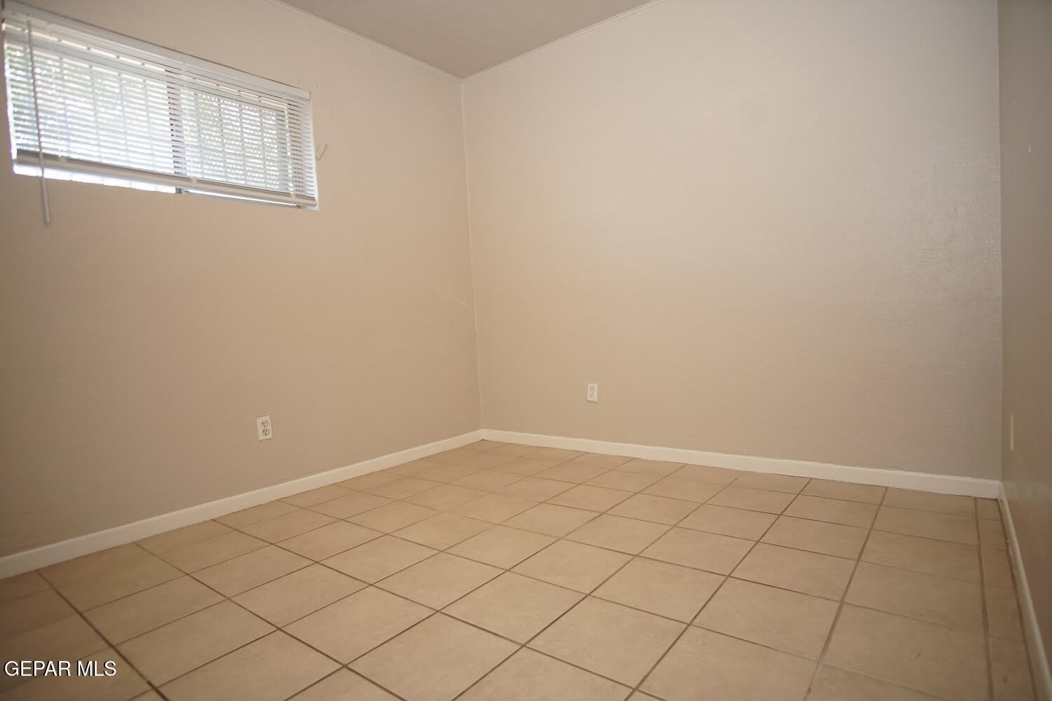 7309 Alameda Avenue – photo 5