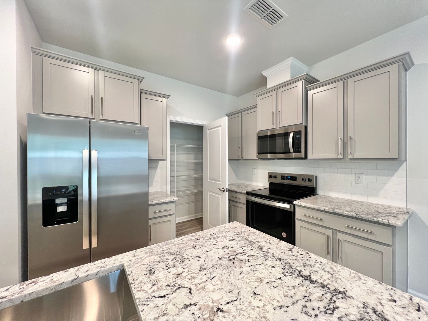 Spacious 3BD, 2.5BA Newly Built Wendell Townhome in an HOA Community with Tons of Amenities – photo 4
