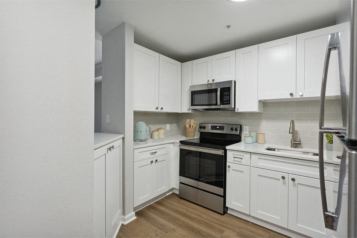 Bluestone Apartments – photo 1