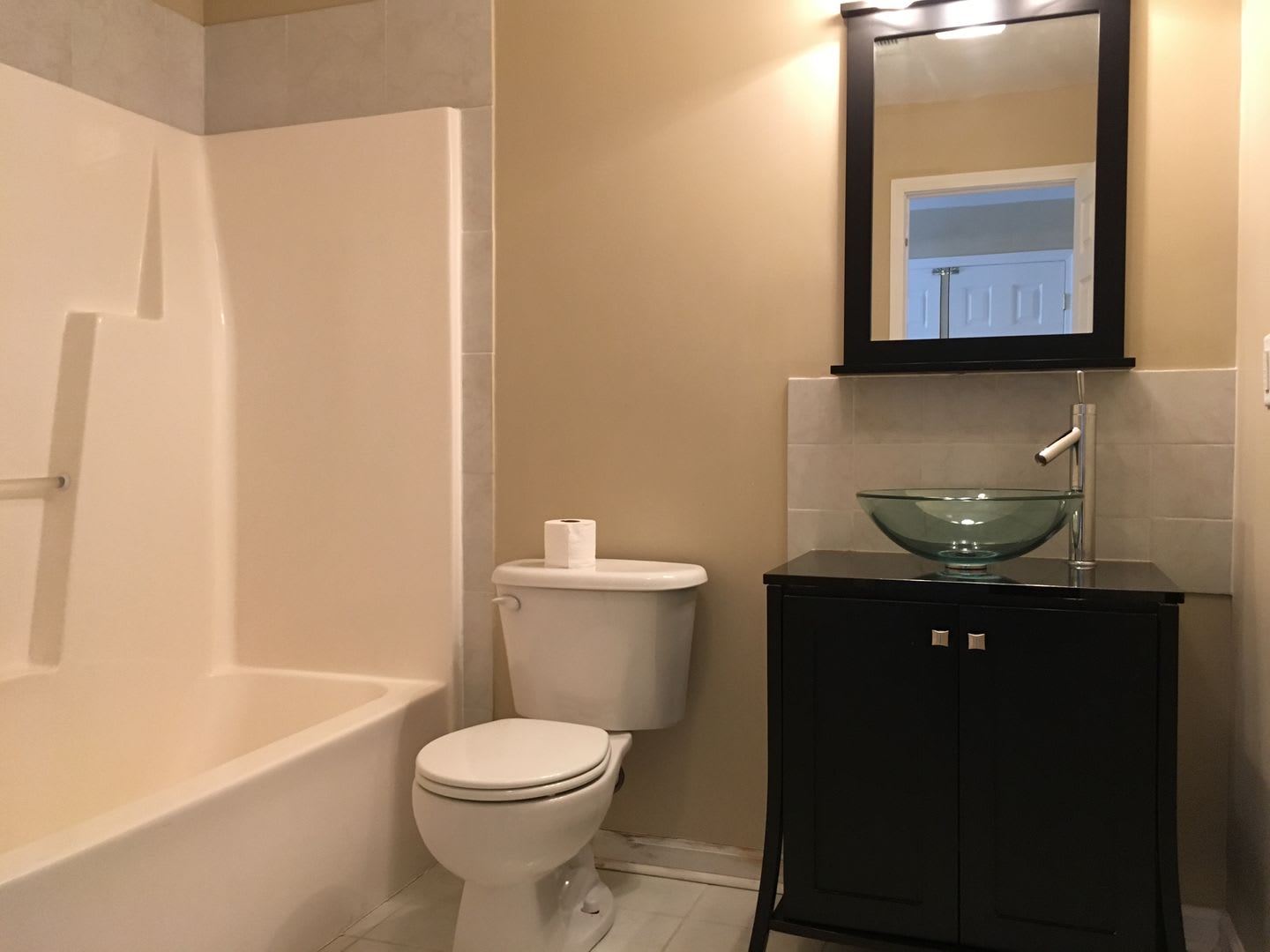 Beautiful 4 Bedroom Home – photo 2