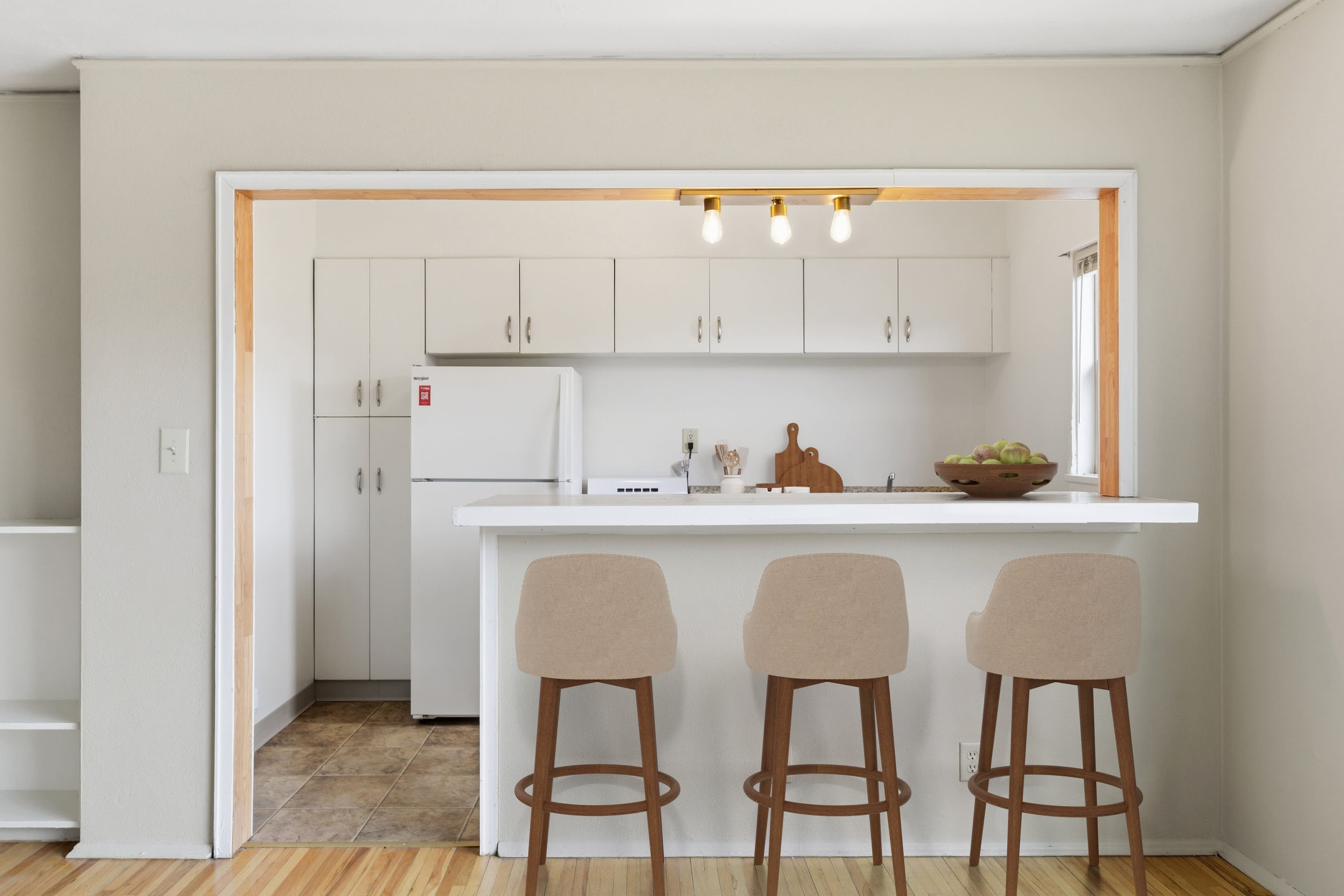 Uptown West Apartments – photo 4