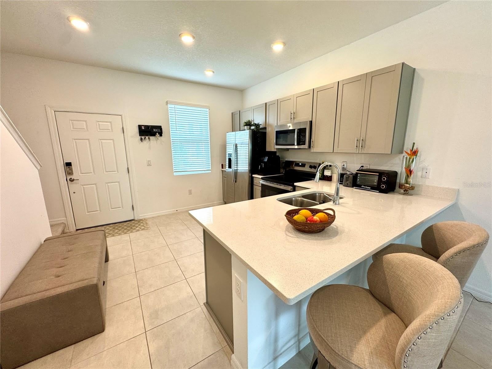 8952 DAYBREAK Street – photo 5