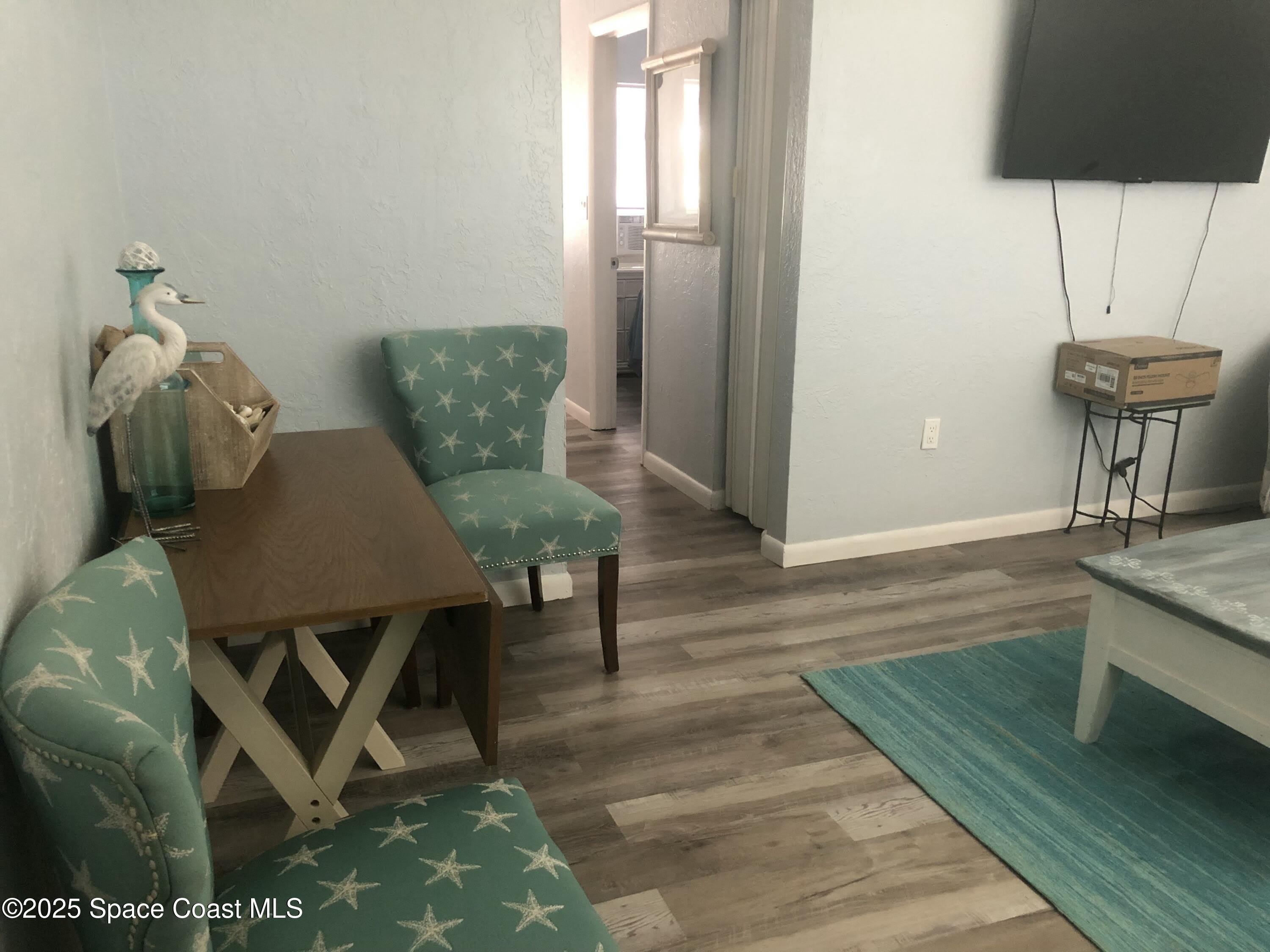 380 N Brevard Avenue – photo 4