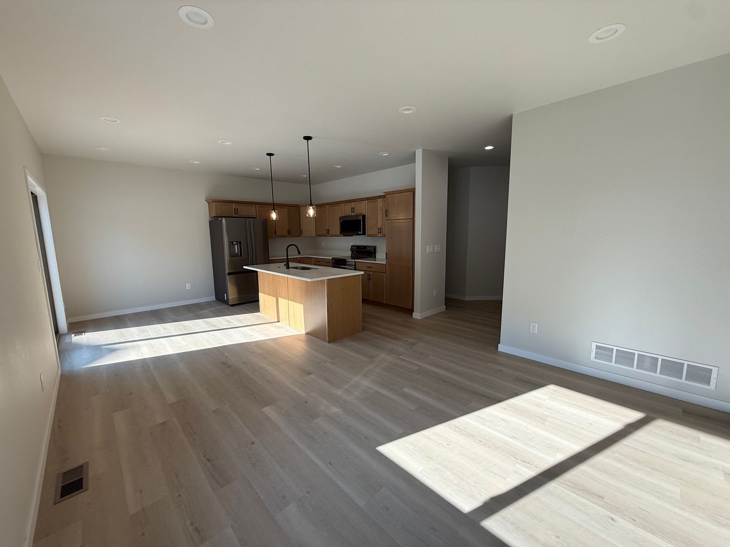 3 Bedroom Townhome – photo 3