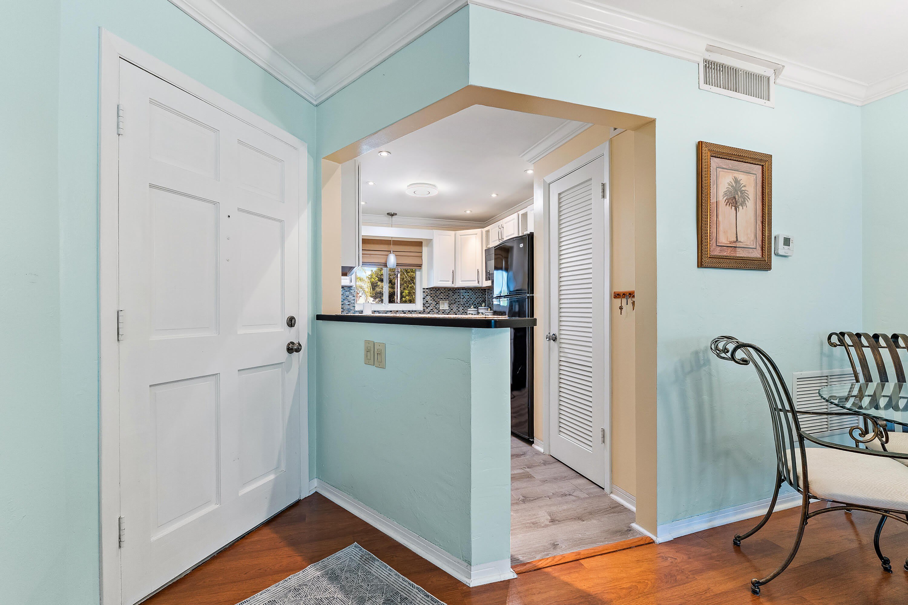 4 Westwood Avenue – photo 4