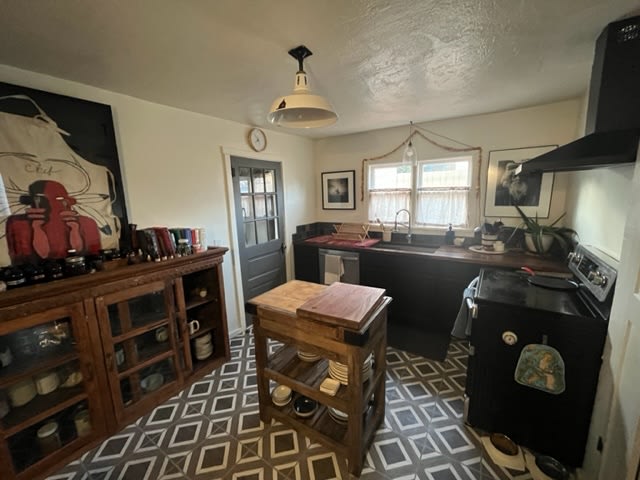 849 Don Diego Avenue – photo 2
