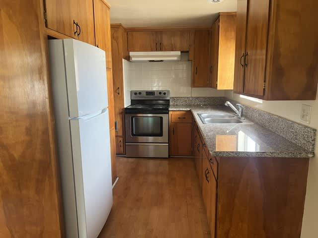 13517 Mar Vista St – photo 3