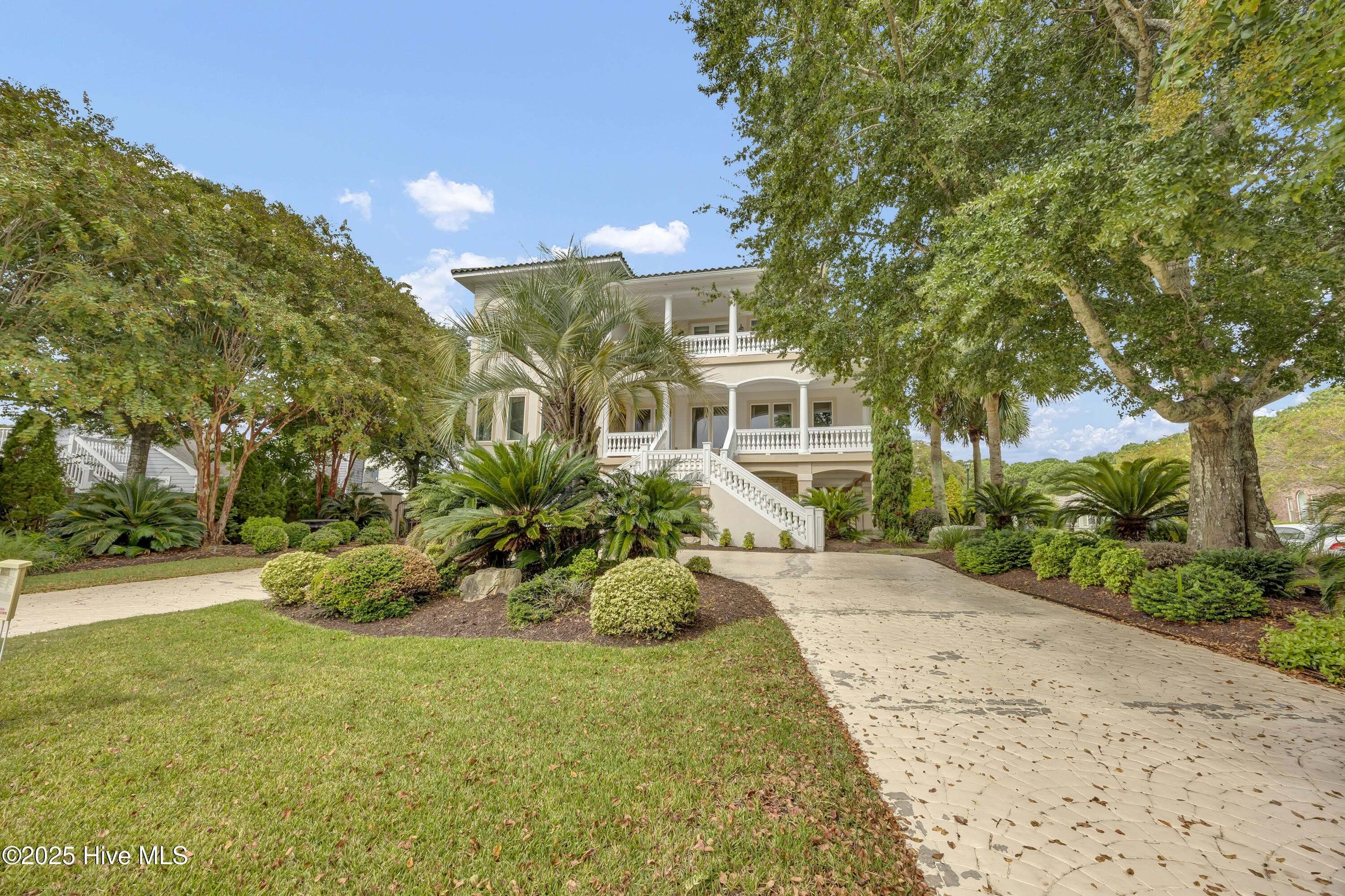 806 Paoli Court – photo 2