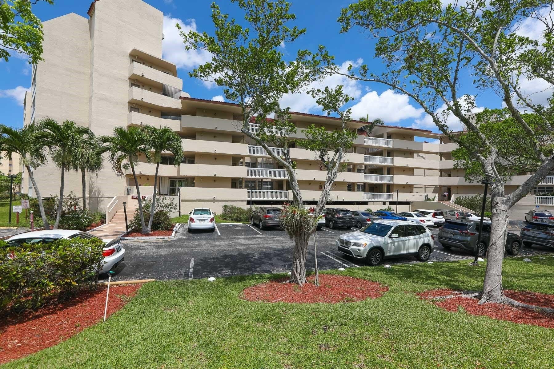 7081 Environ Boulevard – photo 3