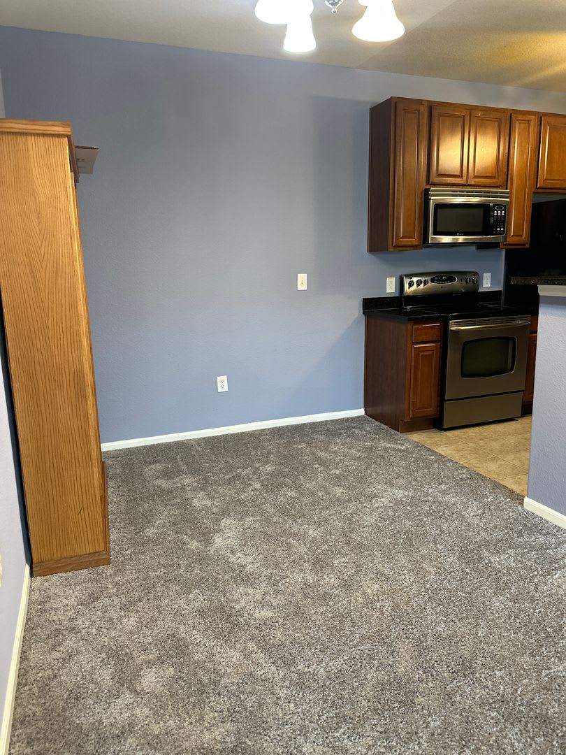 2 bedroom 2 bathroom Condo in Erie – photo 4