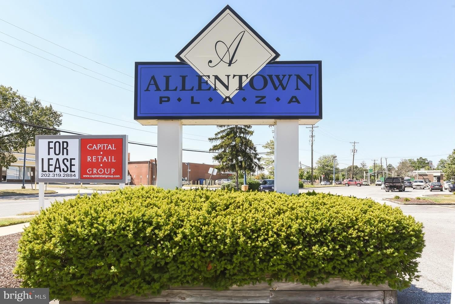 5808 ALLENTOWN Way – photo 4