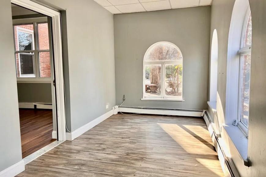 777 Kappock Street – photo 5