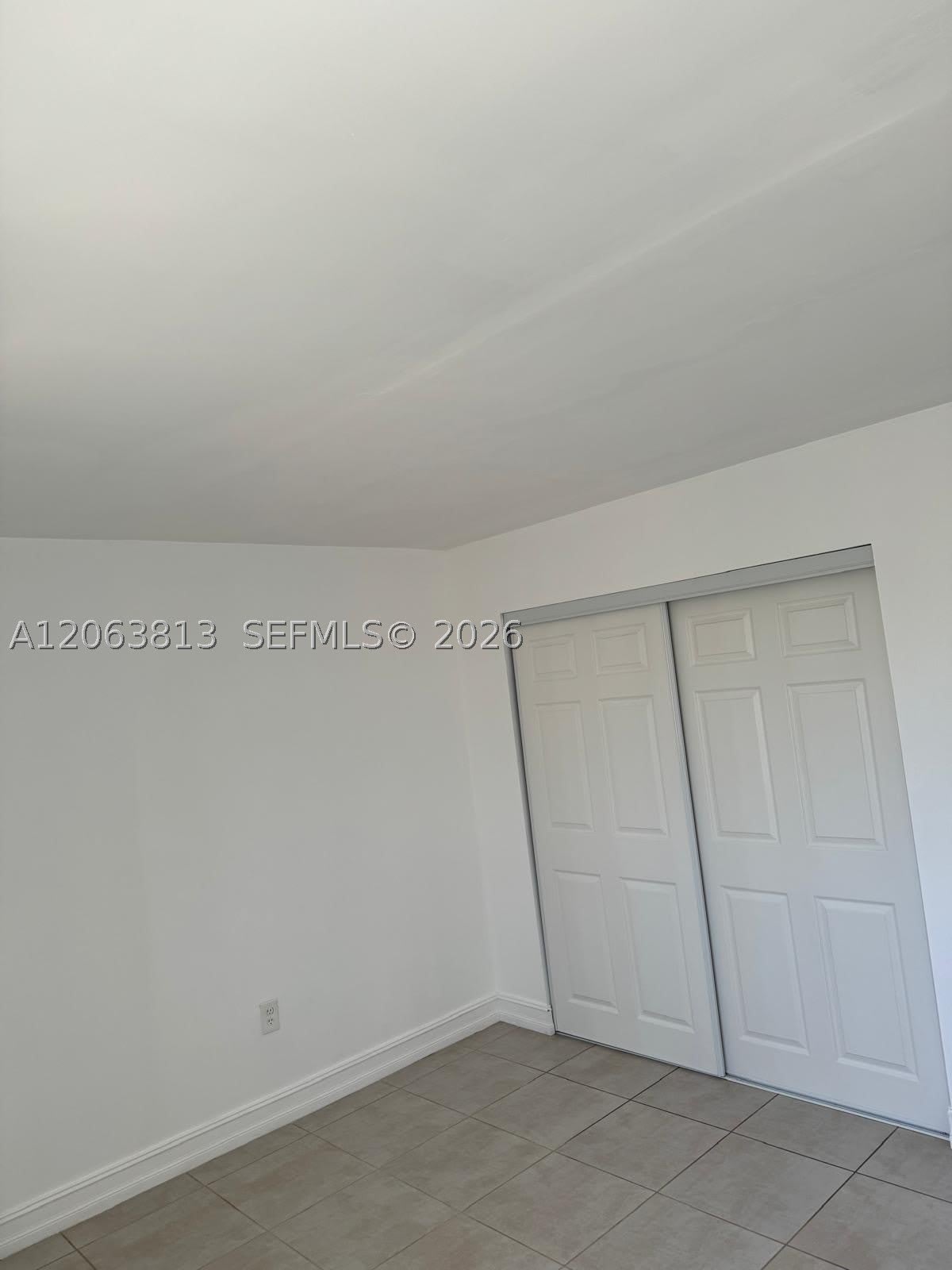 6135 NW 186th St – photo 4