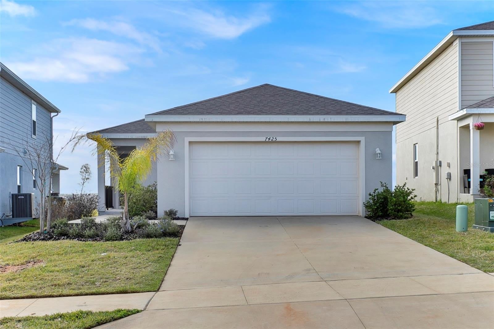 7425 CATANIA Loop – photo 1