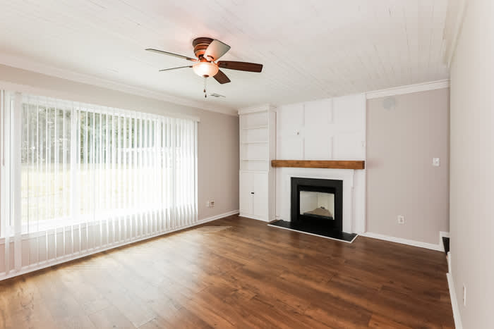 709 Barbee Farm Drive – photo 4