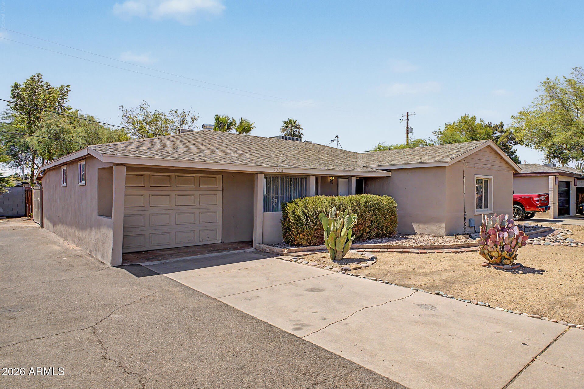 7008 N 12TH Street – photo 2