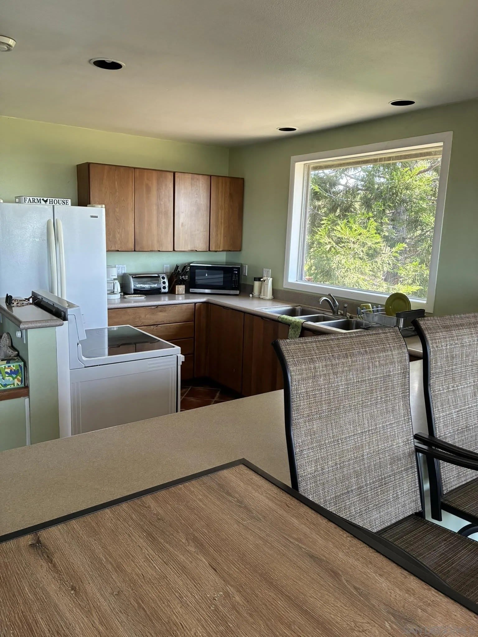 3255 Pine Hills – photo 4