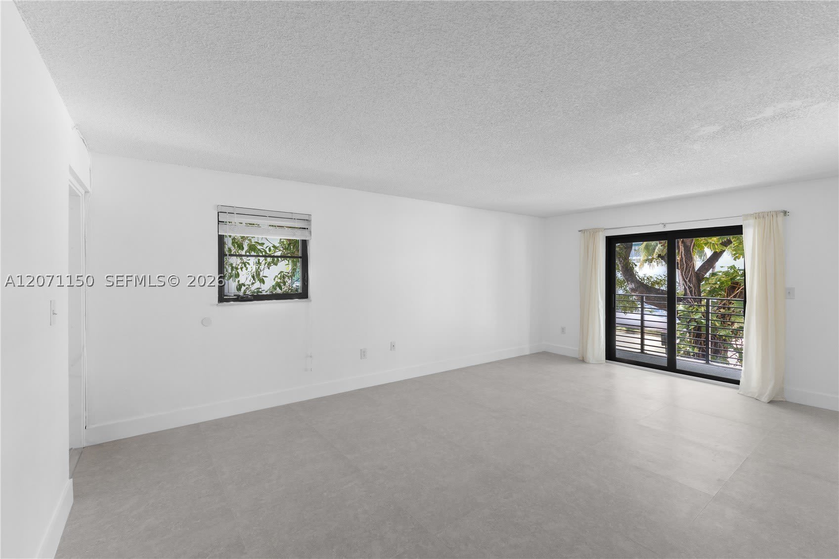 1225 West Ave – photo 3