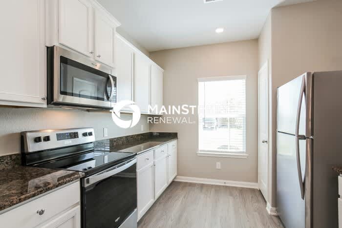 25242 Dickens Drive – photo 5
