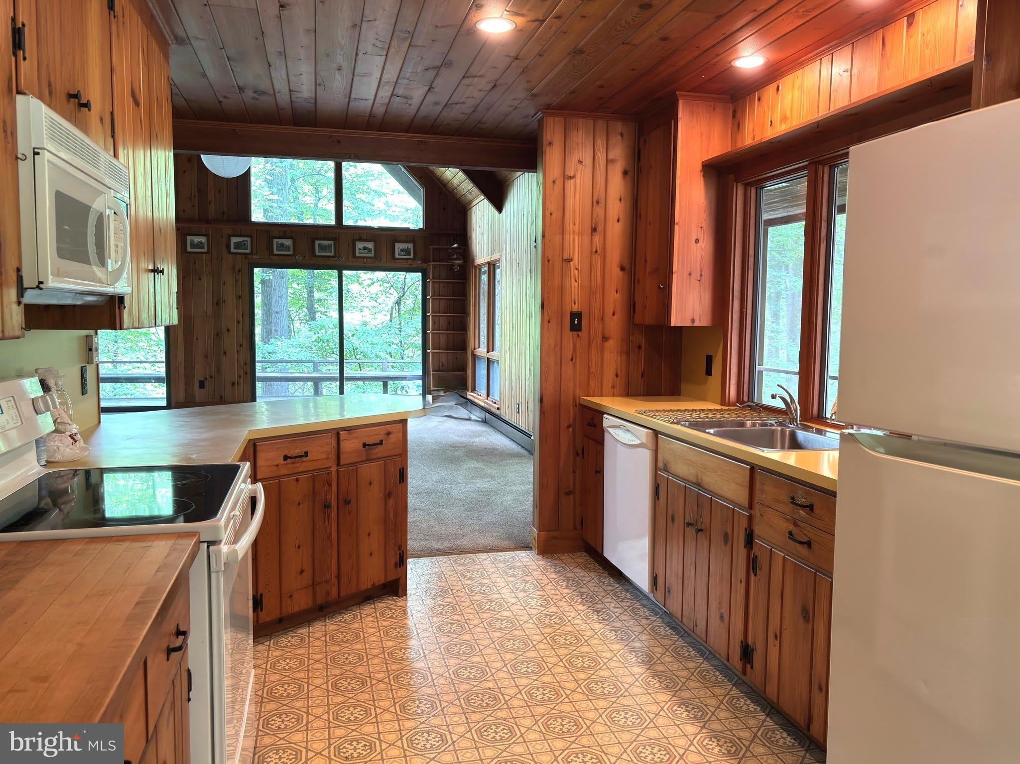 6489 Old Carversville Road – photo 5
