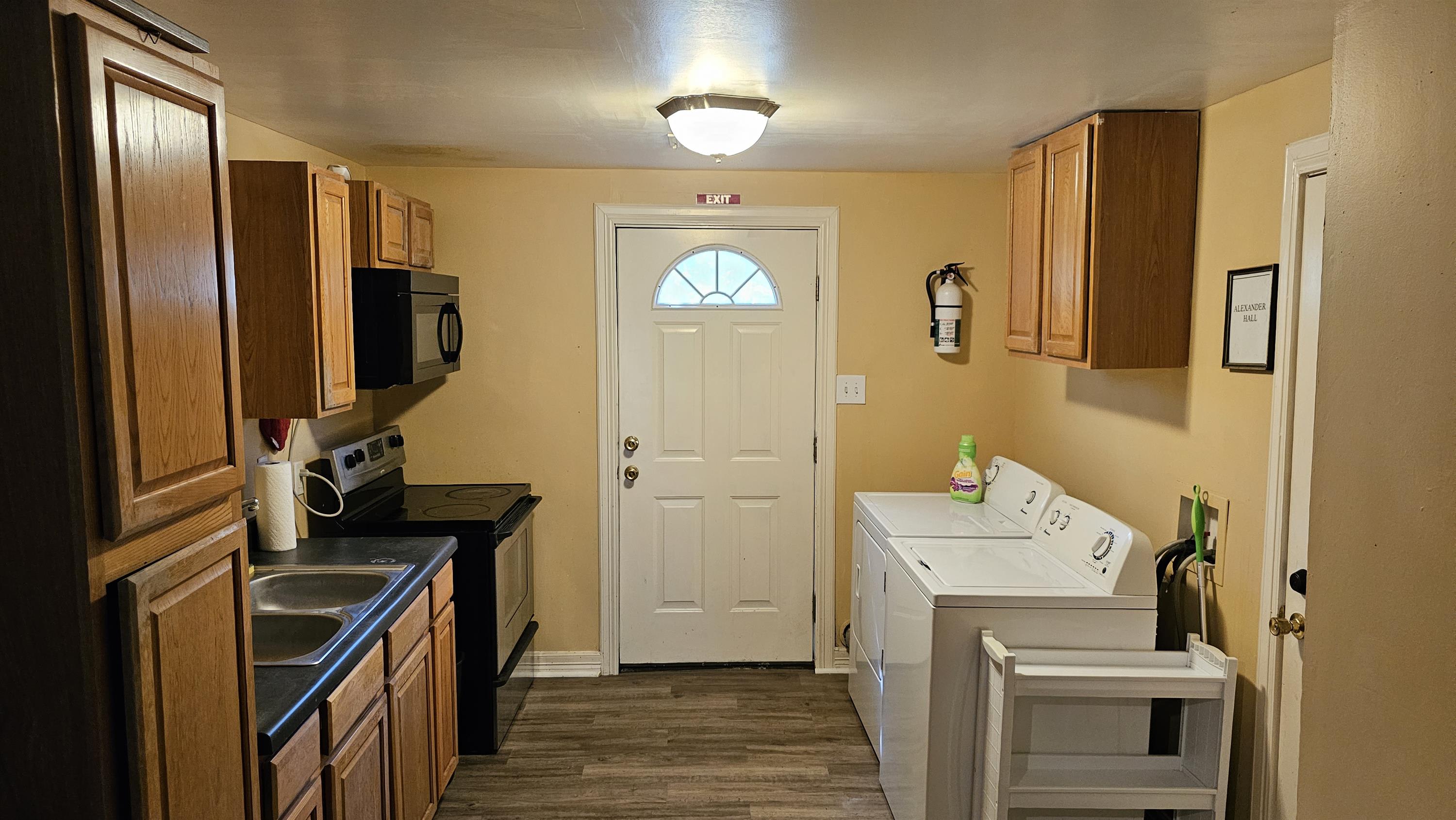 325 Hill Street – photo 3