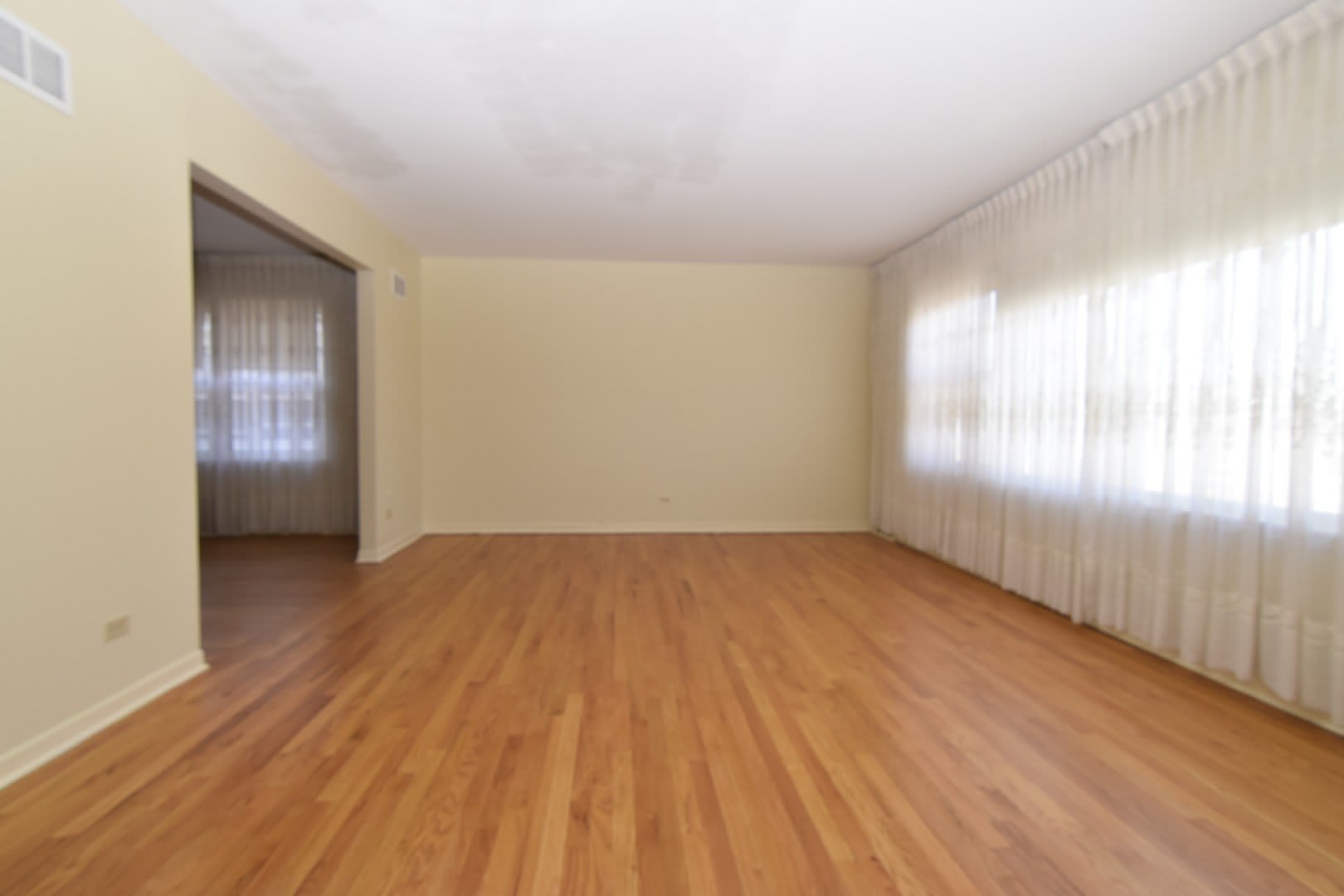 5025 Carol Street – photo 2