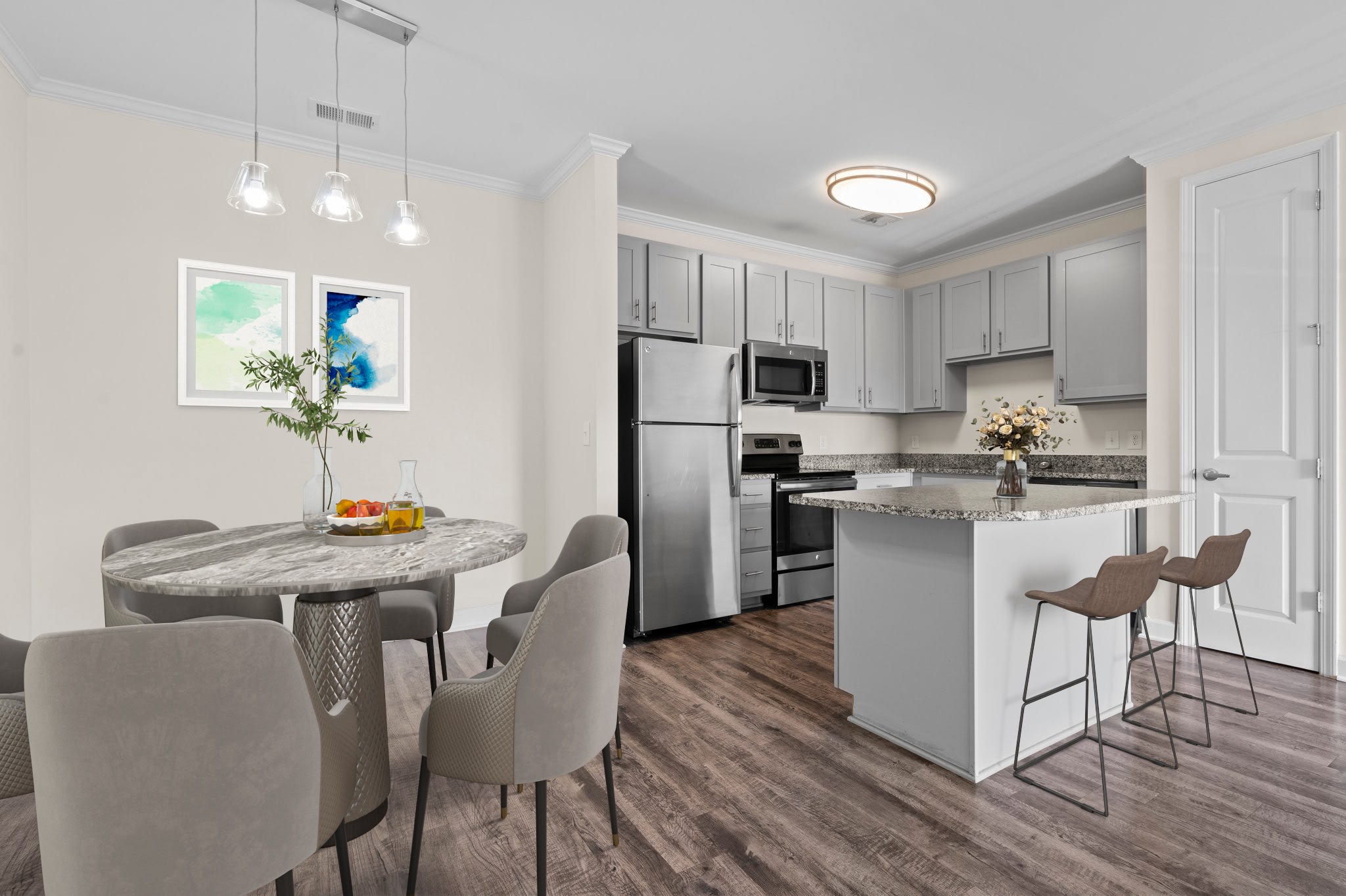 Hawks Landing Luxury Apartments – photo 4