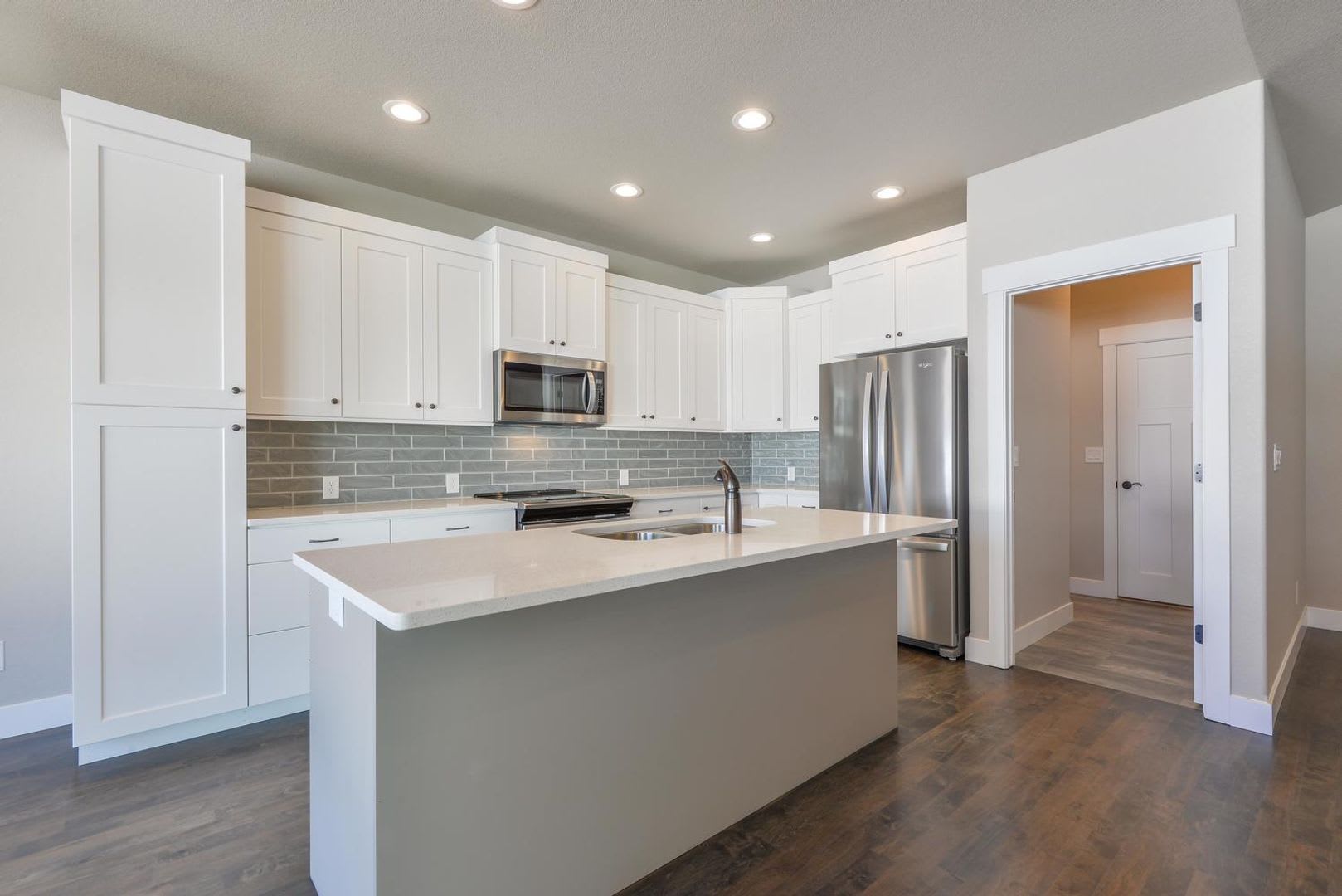 Beautiful 3 Bedroom, 2.5 Bath Ranch in Berthoud! – photo 3