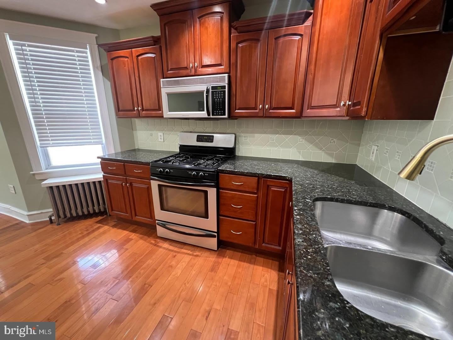 3204 FANSHAWE ST – photo 5