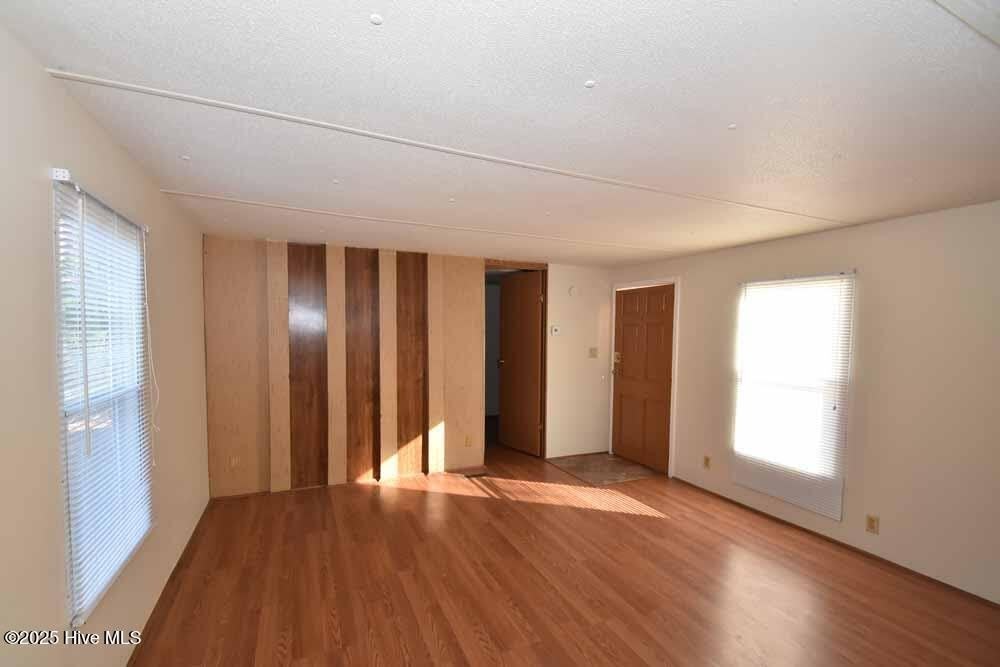 1411 Diamond Lane – photo 5