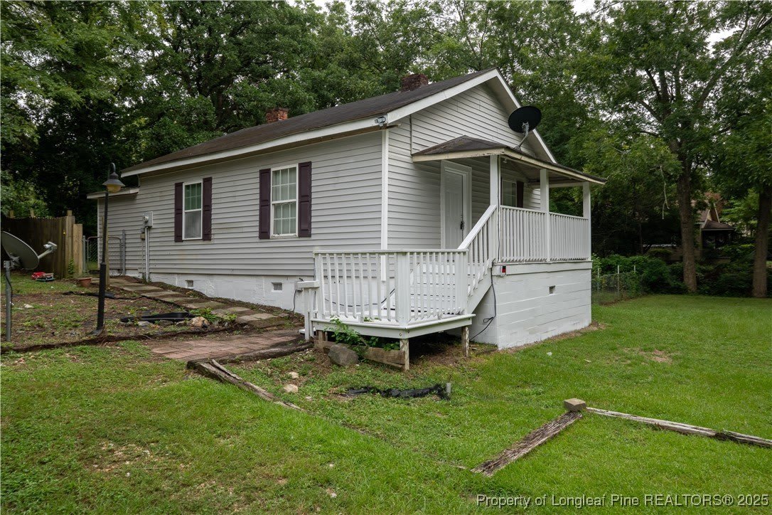 1913 Burnett Avenue – photo 4