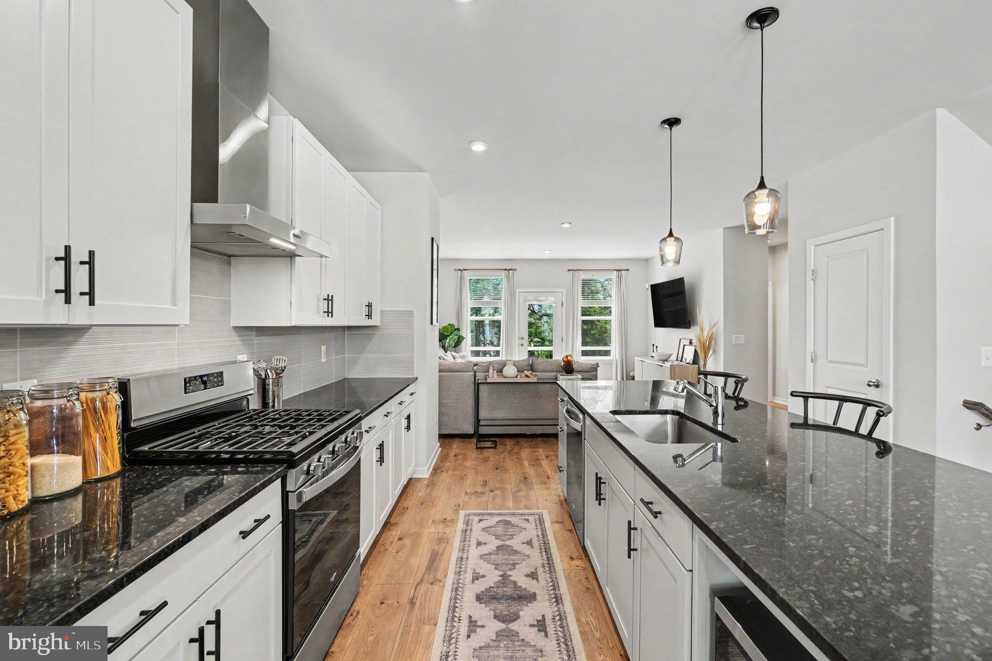 427 SNOWBERRY Lane – photo 5