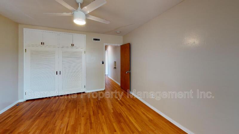 4947 63rd St – photo 3