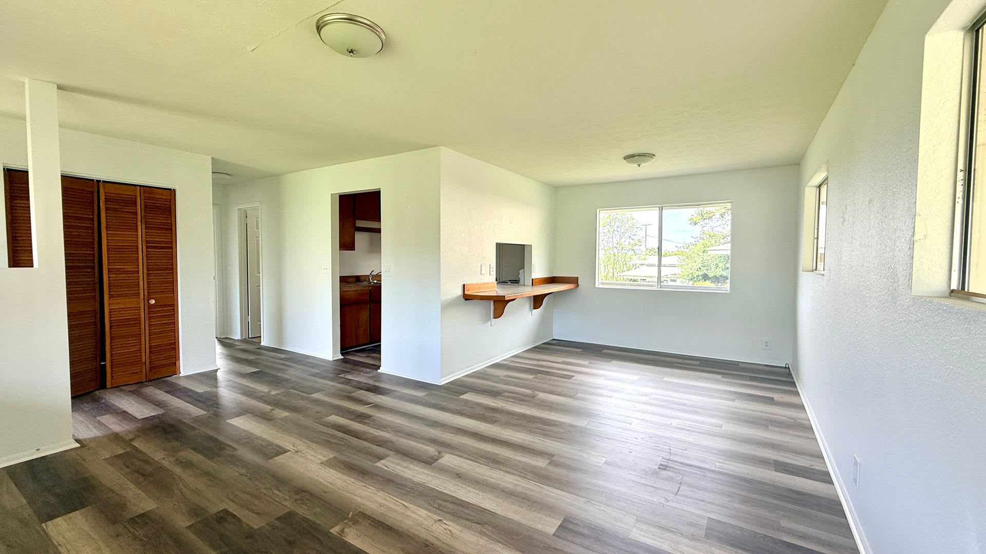 Great Location 2-Bedroom Home – photo 4