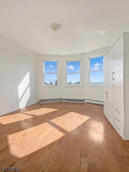 54 Gates Ave – photo 1