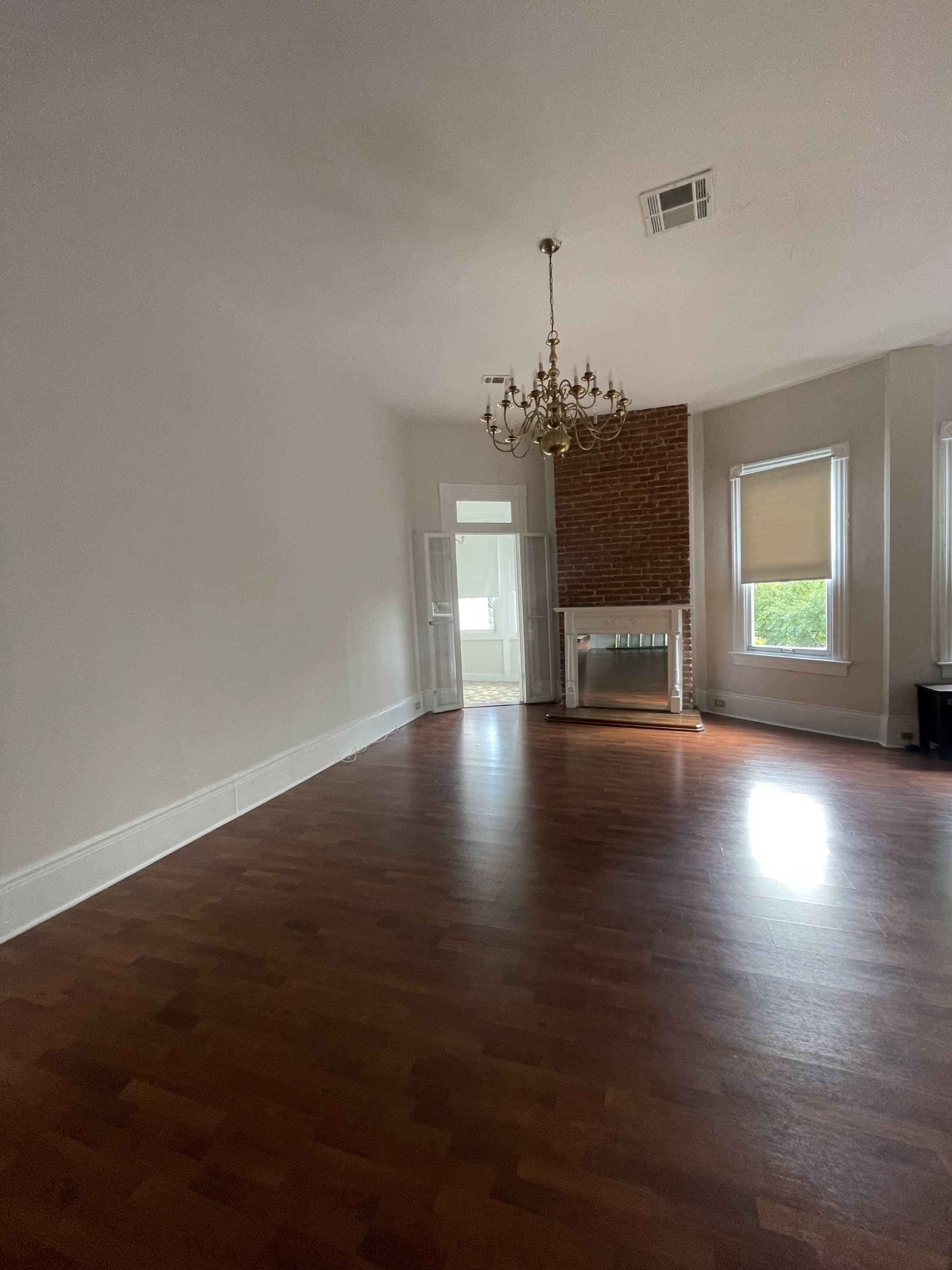 1034 S Carrollton Ave Unit D – photo 1