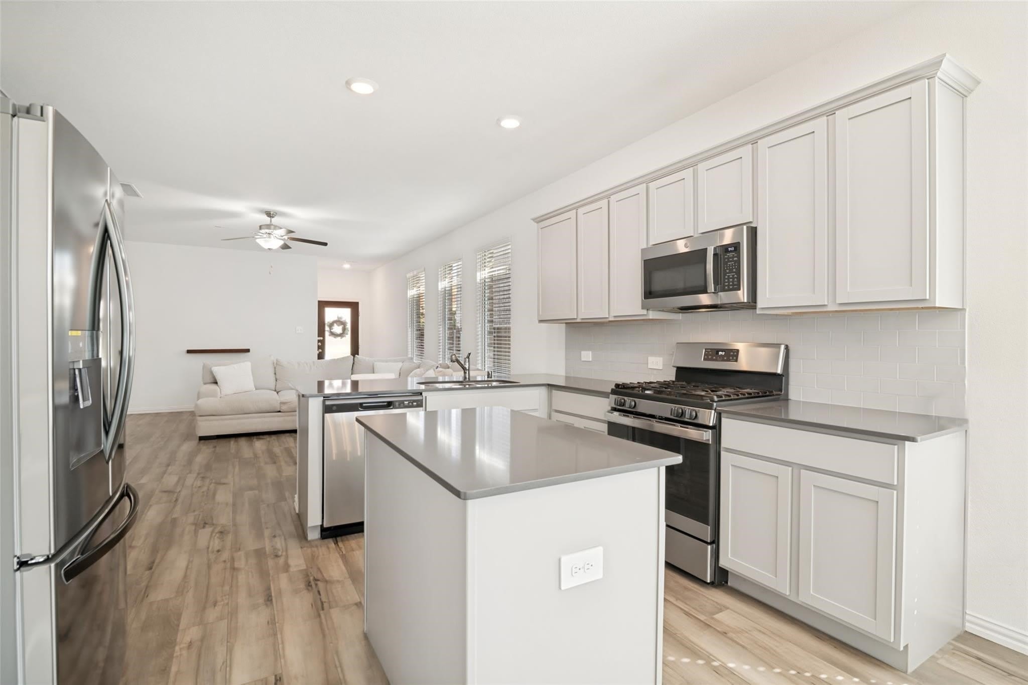 2911 S Griffin Lane – photo 5