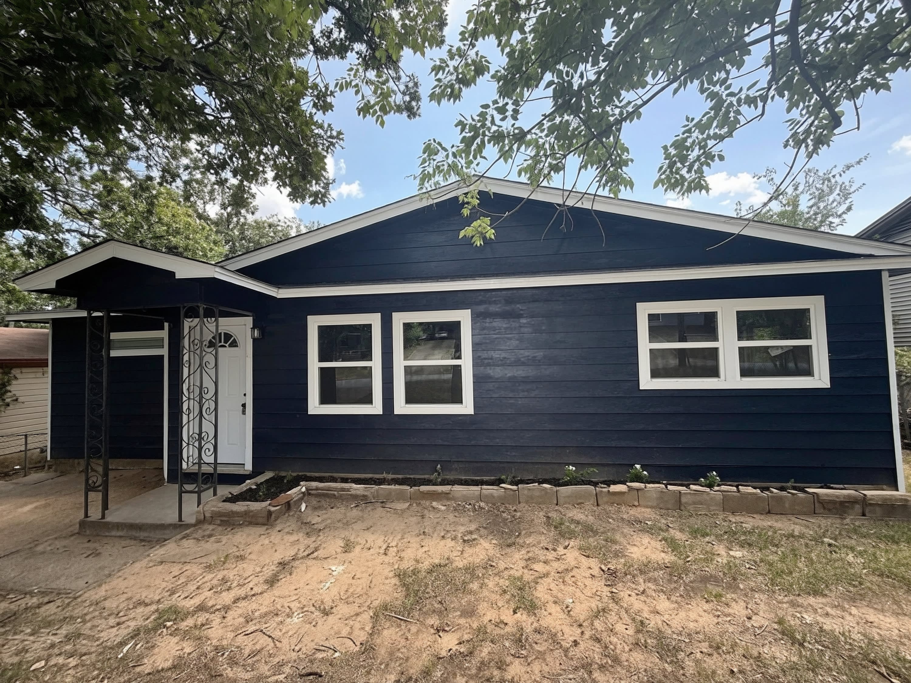 1108 Park Drive – photo 2
