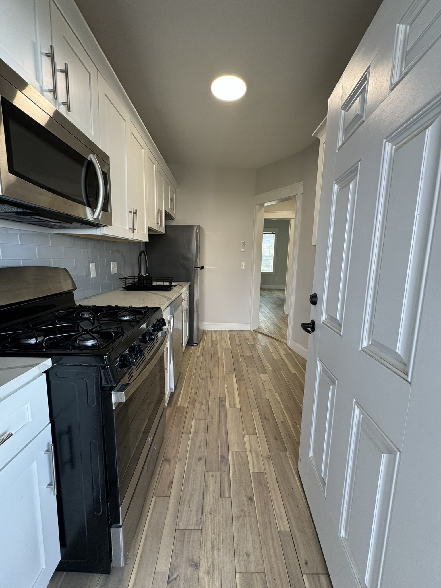 17 Otis Street – photo 4