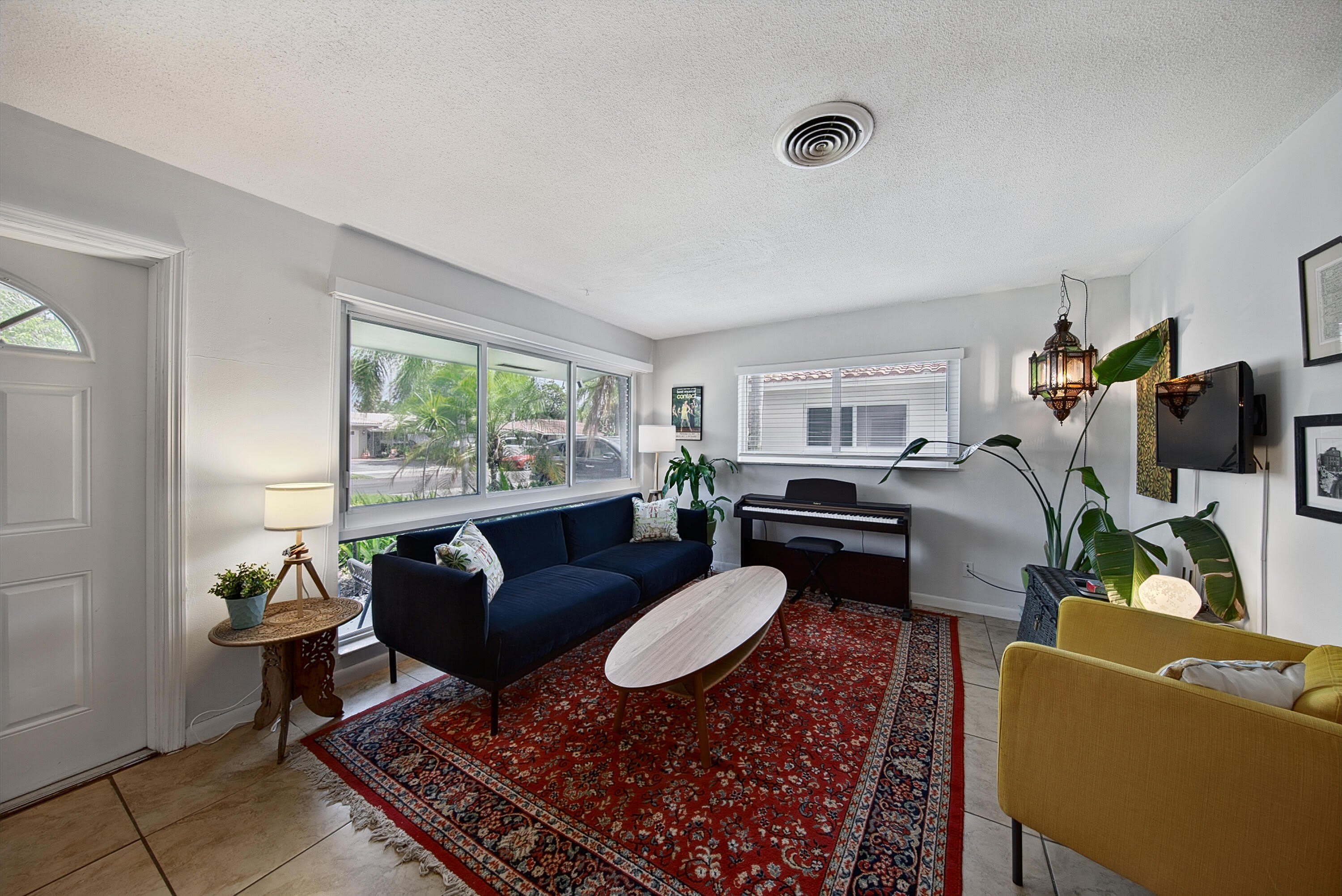 441 SE 1st Avenue – photo 2