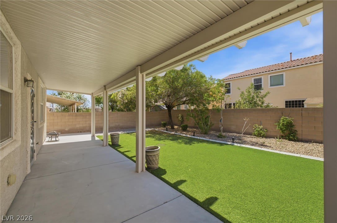 321 Arrowbird Avenue – photo 4