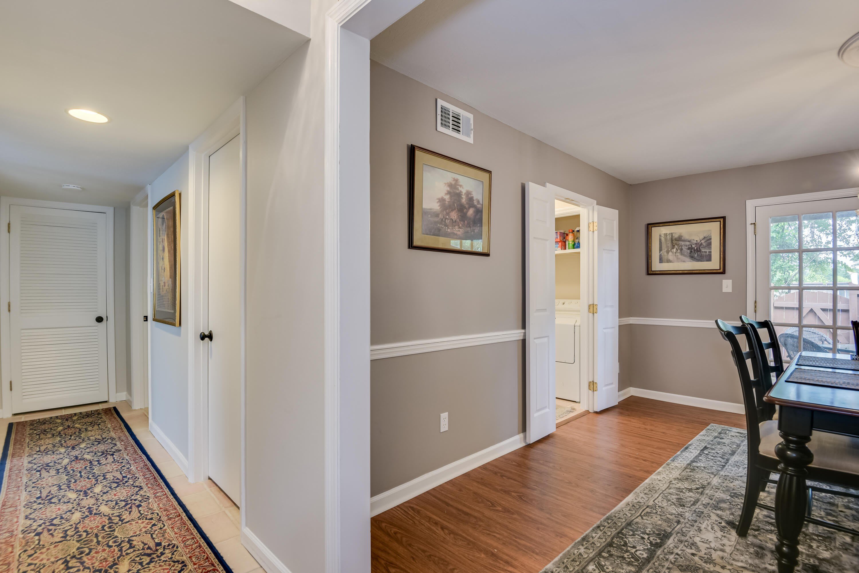 324 Laurens Street Sw – photo 4