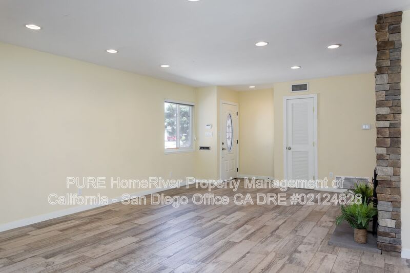 3426 Stadium Place – photo 3