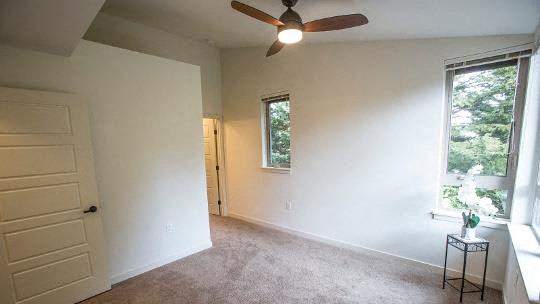 Creekside Apartment Homes – photo 2